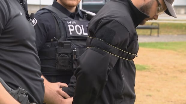 abbotsford,-bc.,-police-say-they’re-the-first-in-canada-to-roll-out-bolawrap,-a-non-lethal-restraint-tool