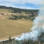 residents-evacuating-east-of-kelowna-as-daves-creek-wildfire-burns-near-highway-33