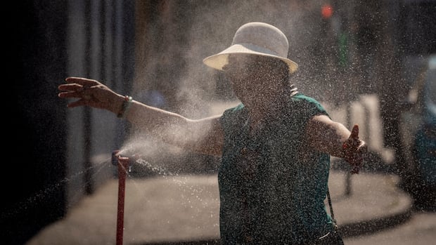 metro-vancouver-now-under-heat-warning,-along-with-much-of-southern-bc.