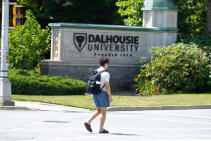 no-deal:-last-minute-talks-don’t-result-in-agreement-between-dal-and-faculty-union
