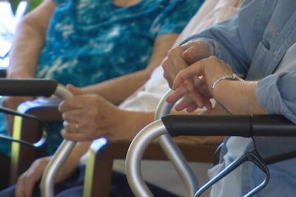ontario-narrowly-misses-target-of-4-hours-direct-care-for-long-term-care-residents