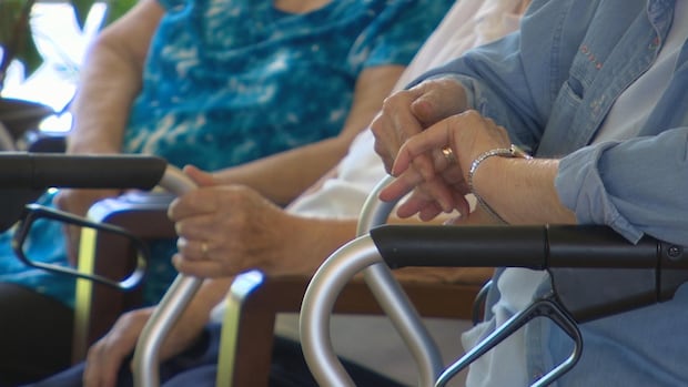 ontario-narrowly-misses-target-of-4-hours-direct-care-for-long-term-care-residents