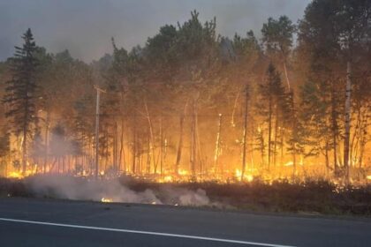 moncton-area-fire-contained,-while-miramichi-blaze-‘beyond-control’