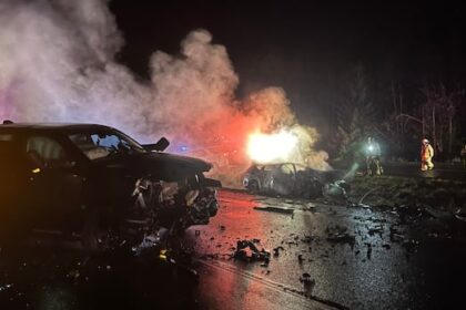 car-on-fire?-bc.-fire-department-says-to-pull-over-into-centre-median-amid-wildfire-risk