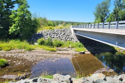 more-municipalities-provide-drinking-water,-free-showers-for-residents-with-dry-wells