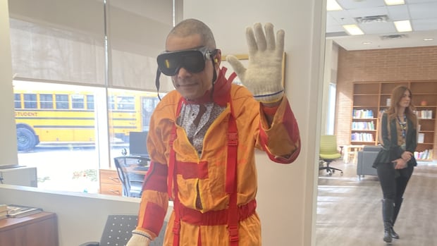 what-does-it-feel-like-to-age-and-live-with-dementia?-these-simulations-can-show-you