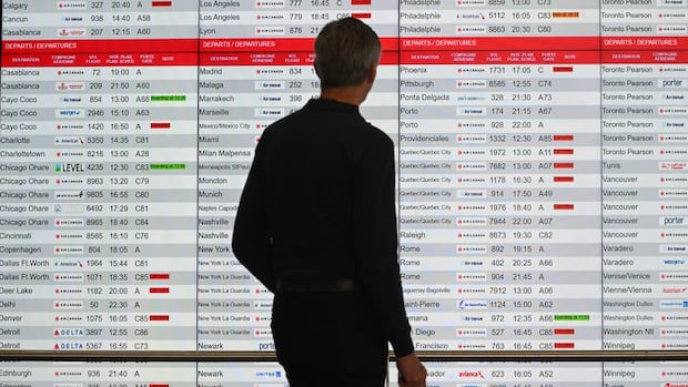 air-canada-flight-attendants-to-defy-back-to-work-order,-remain-on-strike:-union