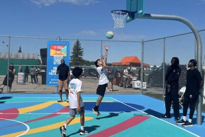 winnipeg’s-north-end-gets-brand-new-basketball-court,-upgraded-playground