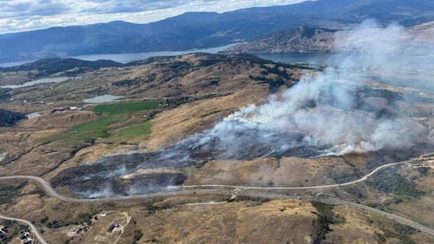 vernon,-bc.,-lifts-tactical-evacuation-order-caused-by-out-of-control-wildfire