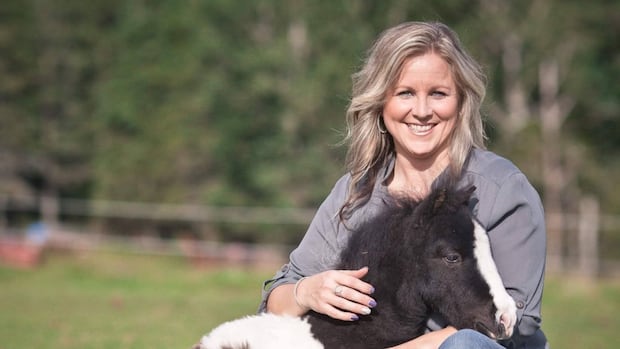 nb.-horse-owner-overwhelmed-by-response-to-call-for-help-during-fire-evacuation