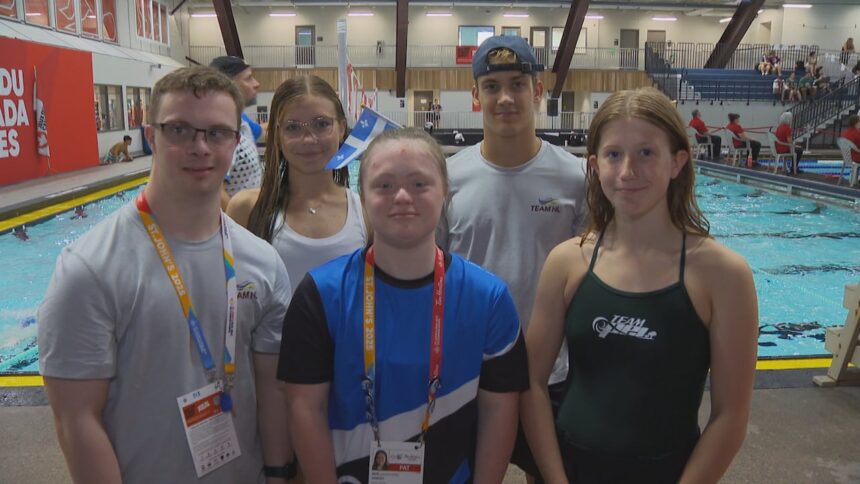 swimmers-take-to-the-pool-at-the-canada-games