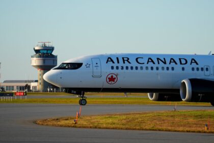 travellers-at-ottawa-airport-relieved-that-air-canada-strike-is-over