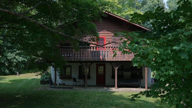 cottage-owners-pull-rentals-as-new-licensing-rules-affect-ontario