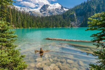 bc.’s-joffre-lakes-park-closing-for-a-month-for-recovery-and-first-nations’-practices
