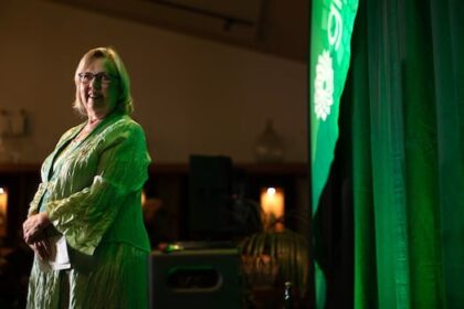 elizabeth-may-says-she-won’t-lead-green-party-in-next-election
