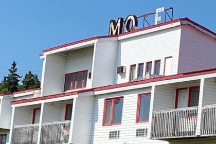 ‘it’s-an-eyesore’:-residents-slam-delayed-demolition-of-former-motels-near-canso-causeway