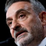 education-minister-open-to-eliminating-ontario-school-trustees