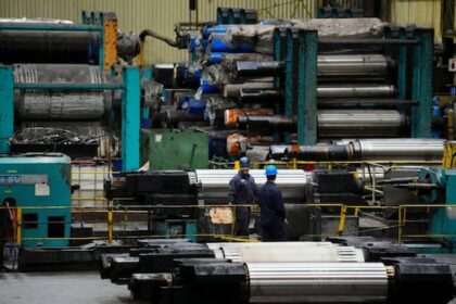 ontario-sheds-manufacturing-jobs-as-tariff-impacts-surface,-report-says