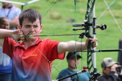 maori-archers-aiming-high-at-world-archery-youth-championships-in-winnipeg