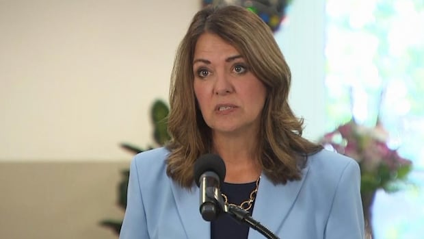albertans-can-get-covid-19-vaccinations-for-free-in-bc.