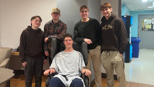 2-ns.-softball-team-members-fought-for-their-lives,-and-they-made-it-to-the-canada-games