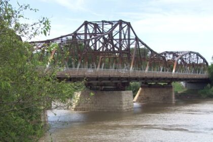as-louise-bridge-reopens-and-byelection-approaches,-rehabilitation-vs.-replacement-debate-continues