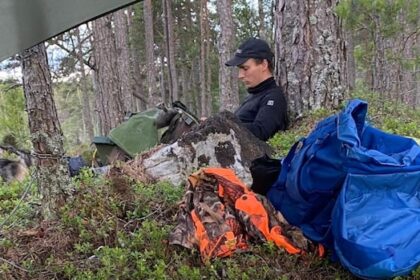 search-crews-recover-backpack,-rifle-of-norwegian-trekker-missing-in-northern-manitoba