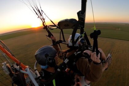 take-flight-with-paramotoring