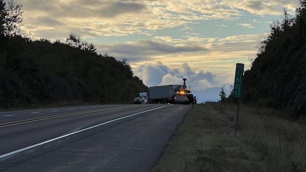 1-dead-in-2-vehicle-collision-in-western-quebec