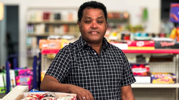 businesses-on-graham-avenue-see-sales-slump-after-winnipeg-transit-overhaul