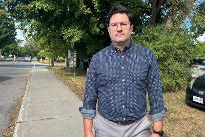 parents-at-louise-arbour-school-concerned-about-portable-classrooms,-washrooms-in-outdoor-trailers