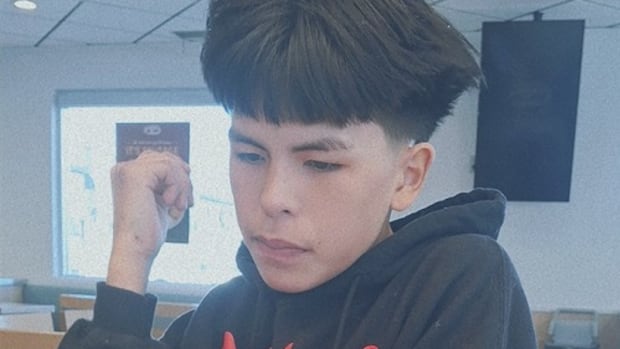 searchers-from-manitoba-arrive-in-edmonton-to-join-search-for-missing-indigenous-teen