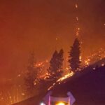 wildfire-near-peachland-being-held-after-tactical-evacuation,-highway-97-closure