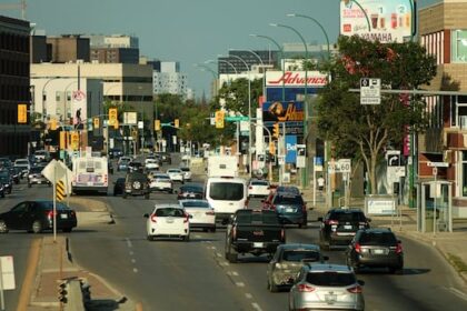 winnipeg-has-highest-percentage-of-commuters-in-canada,-statscan-says