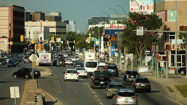 winnipeg-has-highest-percentage-of-commuters-in-canada,-statscan-says