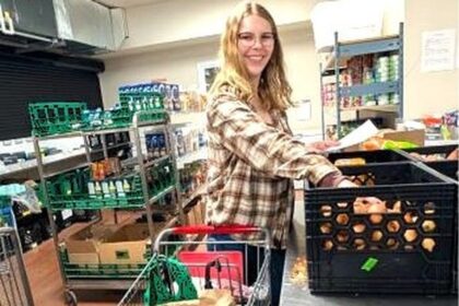 neighbors-helping-neighbors:-how-volunteers-bring-food-to-rural-areas