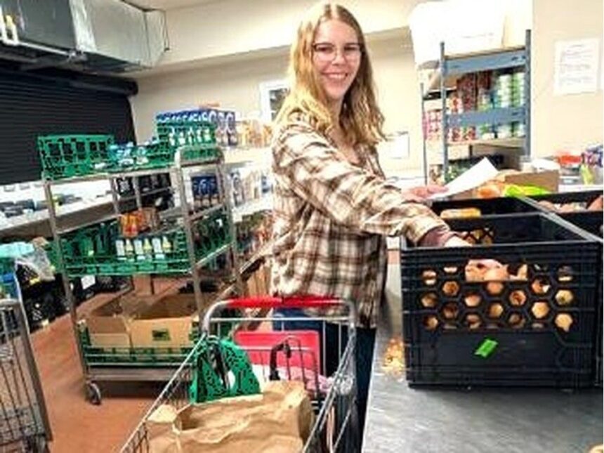 neighbors-helping-neighbors:-how-volunteers-bring-food-to-rural-areas
