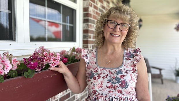 back-to-school-on-tuesday-for-laid-off-nb.-school-library-workers