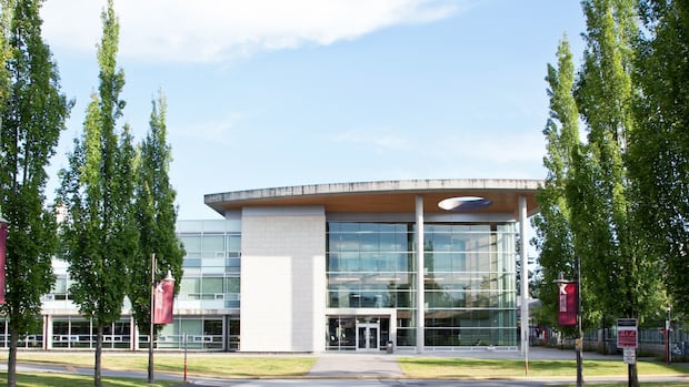 mounting-layoffs-at-bc.-schools-creating-‘biggest-crisis-in-post-secondary-ever,’-faculty-association-says