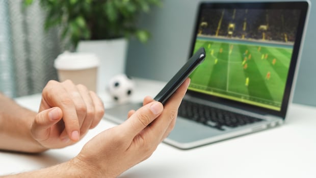 more-than-a-third-of-bc.-youth-turning-to-gambling,-gaming-with-money:-report