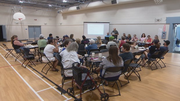 residents-talk-safety-following-shooting-in-regina’s-eastview-neighbourhood