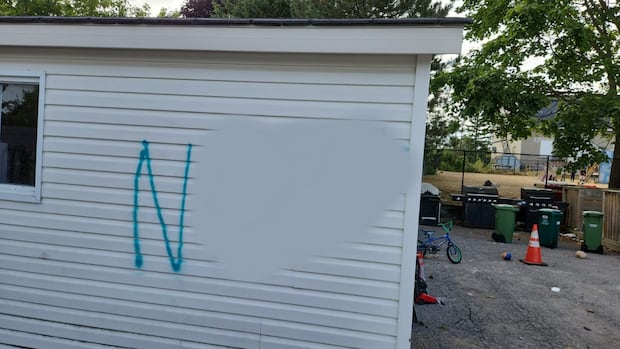 stittsville-muslim-association-targeted-with-racist-graffiti