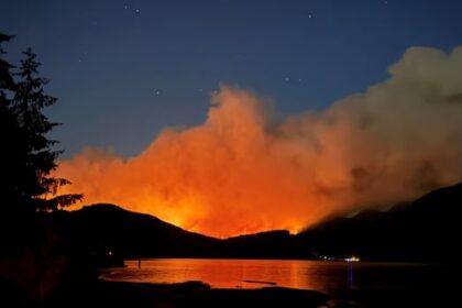 wildfire-risk-expected-to-rise-over-bc.’s-long-weekend-as-hot,-dry-weather-continues
