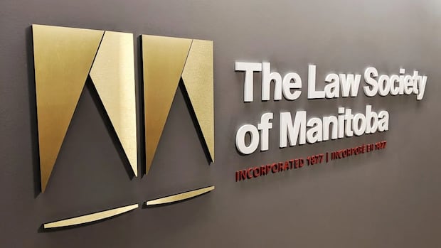 lawyer-found-guilty-of-misconduct-disbarred,-deemed-‘incapable-of-rehabilitation’:-law-society