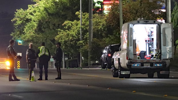 pedestrian-dies-after-being-hit-by-car-in-maple-ridge,-bc.