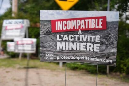 western-quebec-municipalities-vote-overwhelmingly-against-graphite-mine