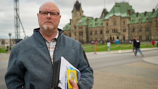 veteran-says-afghan-military-lawyers-betrayed-by-canada-as-court-slams-government-‘negligence’
