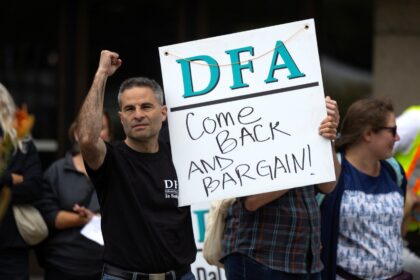 dal-students-left-wondering-as-first-day-of-fall-semester-passes-without-classes