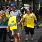 bc.-public-service-staff-launch-picket-lines-after-strike-deadline-expires