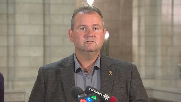 ndp-government-breaking-promises-on-ending-homelessness,-pcs-claim